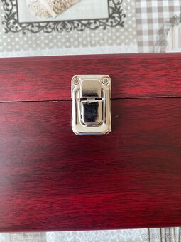 Nový dřevěný box na víno s příslušenstvím - 11