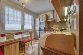 Prodej bytu 3+1, 75 m², Tachov, ul. Želivského - 11