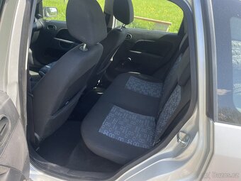 Ford Fiesta 1.4 TDCI 50 kw - původ ČR - 11