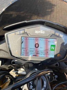 Aprilia Tuono 1100 Factory V4 2020 - 11