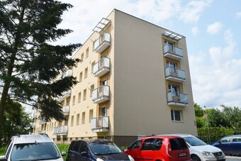 Prodej bytu 3+1 s dvěma balkony - 11