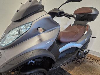 Piaggio MP3 500 LT 2/13 řidič. skup. B - 11
