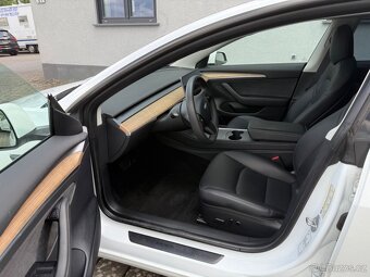 TESLA MODEL 3 SR+ - 11