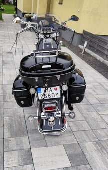 Suzuki Intruder VL 1500LC - 11