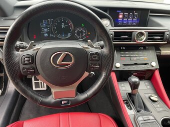 Lexus RC-F 5,0 V8 351kW posezónní sleva - 11