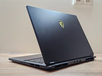 18" MSI STEALTH 18 HX_U9-275HX_32GB_2TB_RTX 5070 Ti 12GB - 11