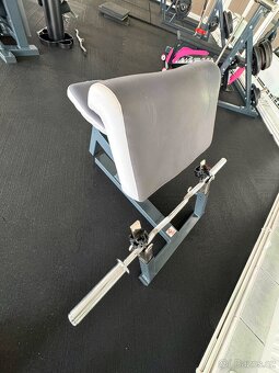 Posilovací stroje - 11