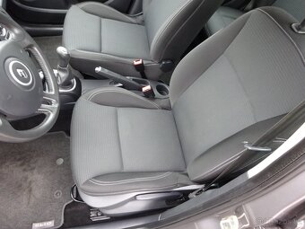 Renault Clio 1.2i r.v.2012 (55 kw) 1.Majitel - 11