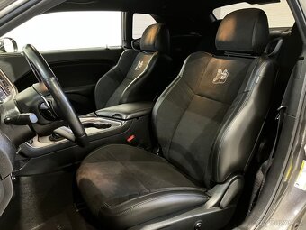 Dodge Challenger 6.4 original widebody (č. 1243) - 11