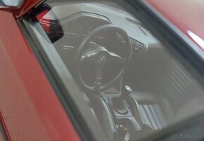 Model BMW 325iS E30, 1:18 Otto Mobile - 11