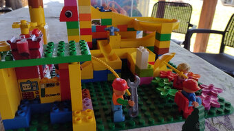 Velká sada Lego Duplo + kuličková a vlaková dráha – 3,4 kg - 11