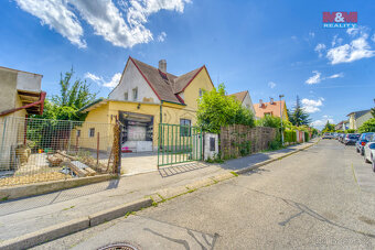 Pronájem rodinného domu, 260 m², Praha, ul. K Fialce - 11