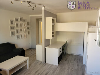 Pronájem, byt 2+1, 70 m2, Sezimovo Ústí, ul. Dukelská - 11