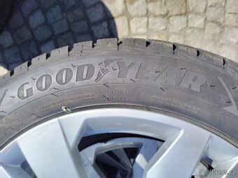 VW ID.3 orig. zimni kola 5x112 + 215/55/18 ZIMA - 11