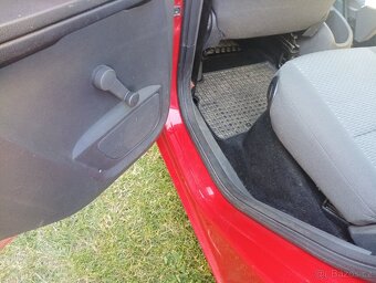 Ford C MAX - 11