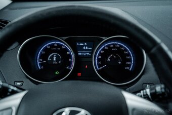 Hyundai ix35 1.6 GDI, 99kW, ČR, Servisní kniha - 11