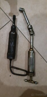 Spoustu starožitností z války na prodej - 11