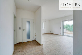 Prodej, rodinný dům 4+kk, pozemek 628m2, Tlučná u Plzně - 11
