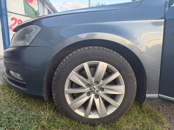 VW passat b7 variant 2.0 TDI 103kw 2012 - 11
