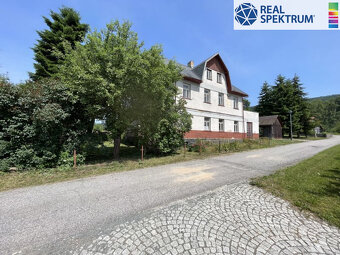 Prodej velkého RD k rekonstrukci, pozemek 1.120 m2,... - 11