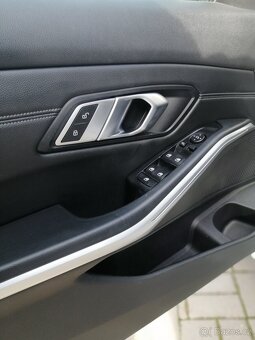 BMW 32O D XDRIVE LUXURY LINE - 11