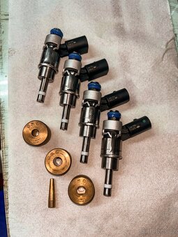 VOLKSWAGEN Golf 5 GTI - 11