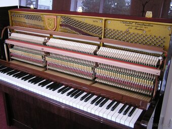 Prodám pianino Schlögl mod. 118 Moderna - 11