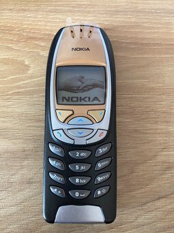 Nokia 6310i černo zlatá - s folií na displayi  Jako nová - 11