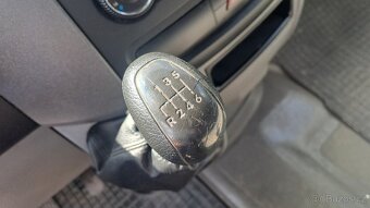 Volkswagen Crafter 2.5 TDI klima MAXI - 11