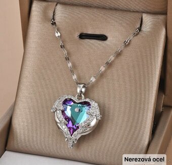 Dámské přívěsky s řetízkem - 11