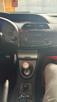 Prodám Honda Civic 8g rok výroby 2009 - 11