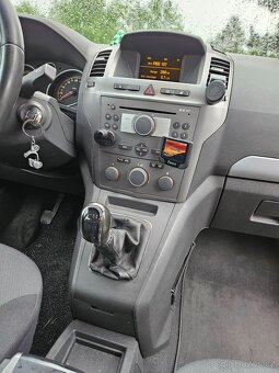 Opel Zafira 1.9 cdti 105kw klimatizace - 11