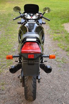 Suzuki GSX-750F - 11