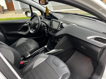 Peugeot 2008 1.2i 60KW Automat naj 96Tkm nové v ČR - 11