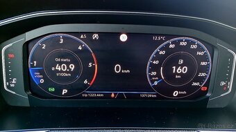 Passat 2,0 tdi dsg R-Line MATRIX,MASÁŽ,VIRTUÁL. - 11