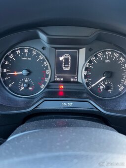 Škoda Octavia 3 1.6tdi 4x4 - 11