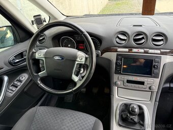 Ford Galaxy GHIA 7 míst 2.0TDCi 103kw - 11
