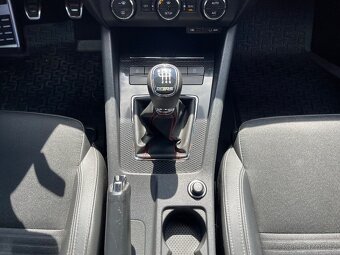 Prodám Škoda Octavia 2,0 TDI RS, 132kW - 11