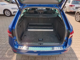 Škoda Superb 3 Combi Style 2.0TDI 110kW DSG Matrix Webasto - 11