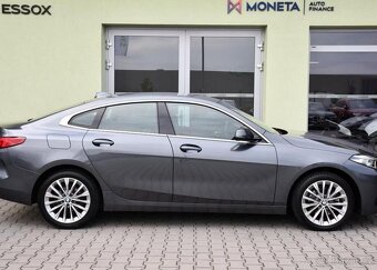BMW Řada 2 218d - 11