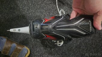 Brusle CCM JETSPEED FT870 SR vel. 45, nebo 9,5 - 11