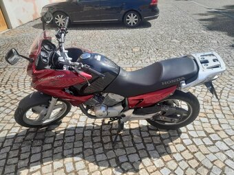 Honda XL 125 Varadero - 11