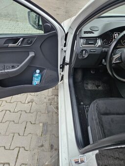 Škoda Rapid 1.4 TDI/ CLIMATRONIC/ TEMPOMAT/ POJÍZDNÝ/ DPH - 11