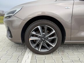 Hyundai i30 combi, 1.6 Crdi MildHybrid Style,Automat, ČR,DPH - 11