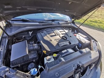 KIA SORENTO 2.5CRDi 125KW - 11