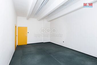 Pronájem kancelářského prostoru, 50 m², Pardubice - centrum - 11