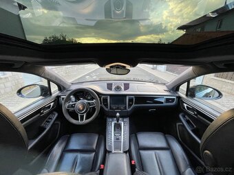 Porsche Macan Turbo 3.6 BENZIN 294KW NOVÁ STK / TAŽNÝ - 11