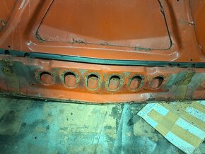Toyota Celica TA28, TA23, RA28, RA29 kapota - 11