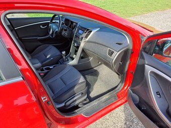 Hyundai i30, 1.6 GDI 99kW, kombi, 2.maj., ČR - 11