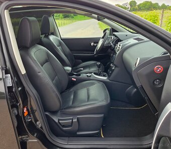Nissan Qhasqai 2.0 dci 110KW/150 koní R.V.06/2008 - 11